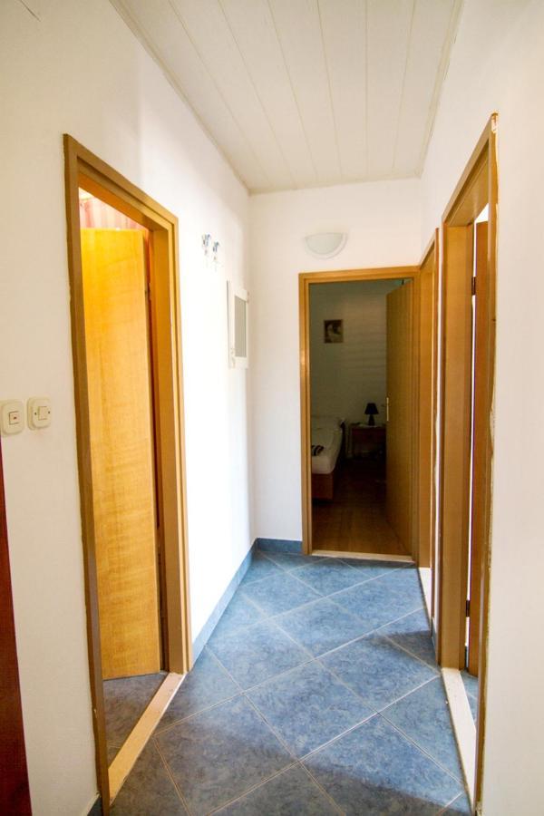 Apartment Stomorska 8650A Esterno foto
