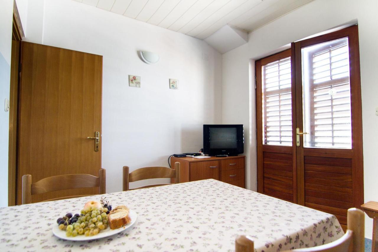 Apartment Stomorska 8650A Esterno foto